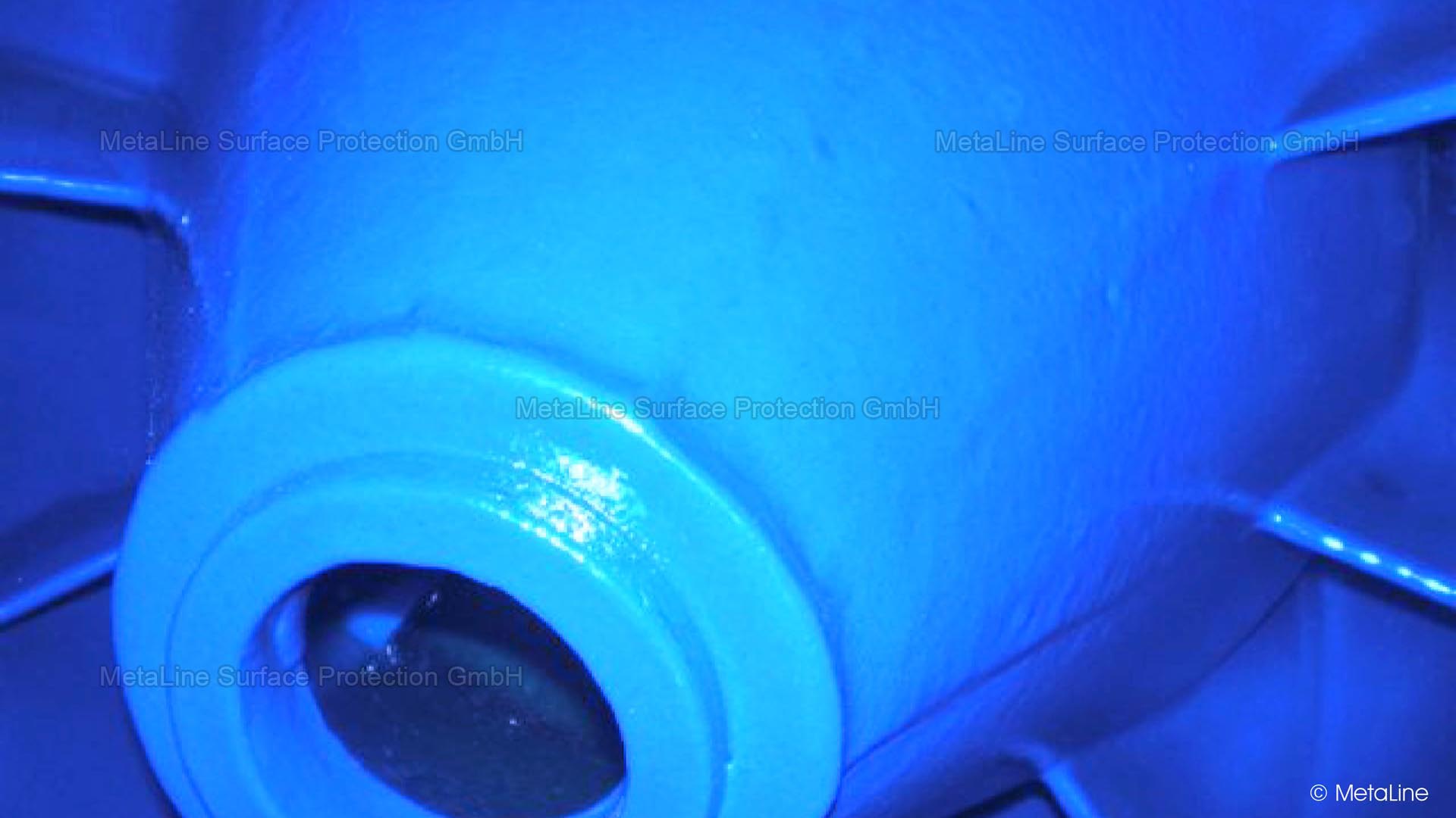 Centrifuge lining - dividing, separating, precipitating, filtering. MetaLine Series 700 adapts to the requirements in terms of material hardness, coating thickness, sliding friction, electrical conductivity and coating thickness profile for the respective task. You need a “friend” like this in engineering!