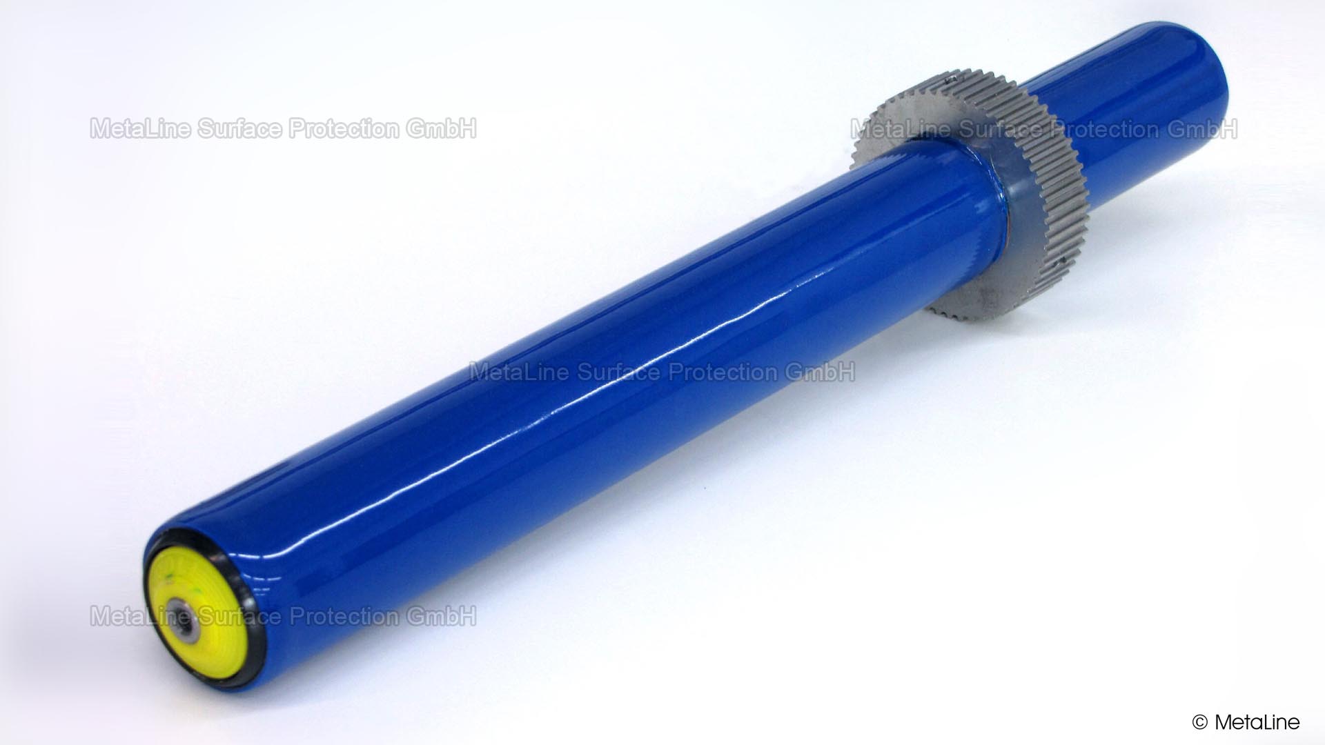 Rolamento revestido com 2 mm de MetaLine 795, com anilha montada. Realizável sem costura e praticamente em todas as cores
