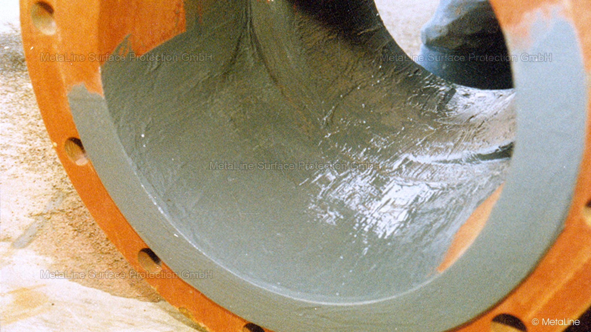 MetaLine's cavitation protective coat has been applied by the customer himself - technically welldone, optically not the first choice