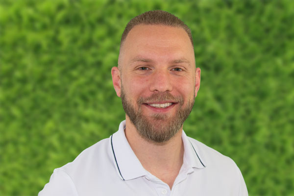 Contact Sascha for quality support